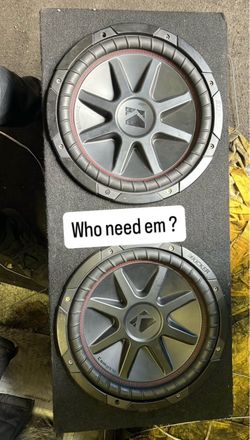 Kicker Compvr Subwoofer Pair