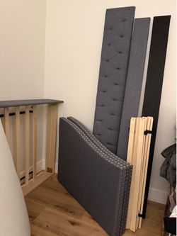 Grey Upholstered Day Bed with Trundle Mattress