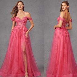 New With Tags Sequin & Tulle Corset Bodice Long Formal Dress & Prom Dress $235