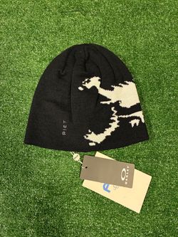 Men’s Black Oakley Piet beanie