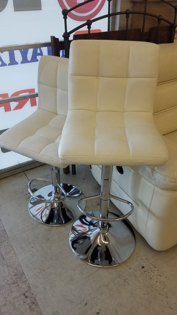 Barstools 2 for 150