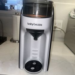 Baby brezza Pro Advanced Baby Formula Dispenser 