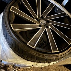 GIMA 22 Chrome Rims W/ Pirelli Tire
