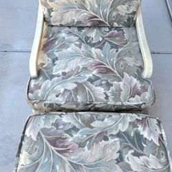 Robb And Stucky Chair And Ottoman 