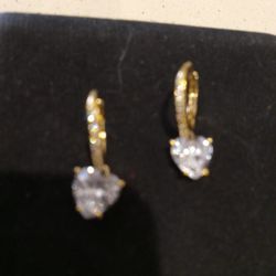 Gold Go Moissanite Earrings Heart-shaped 