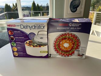 Dehydrator with Extra Trays & Mesh Screens – Great Condition!