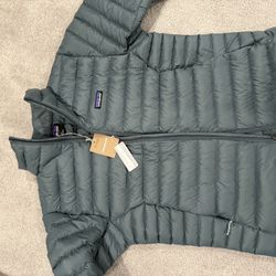 Patagonia Men’s Down Sweater Size Large