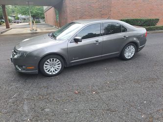 2010 Ford Fusion Hybrid