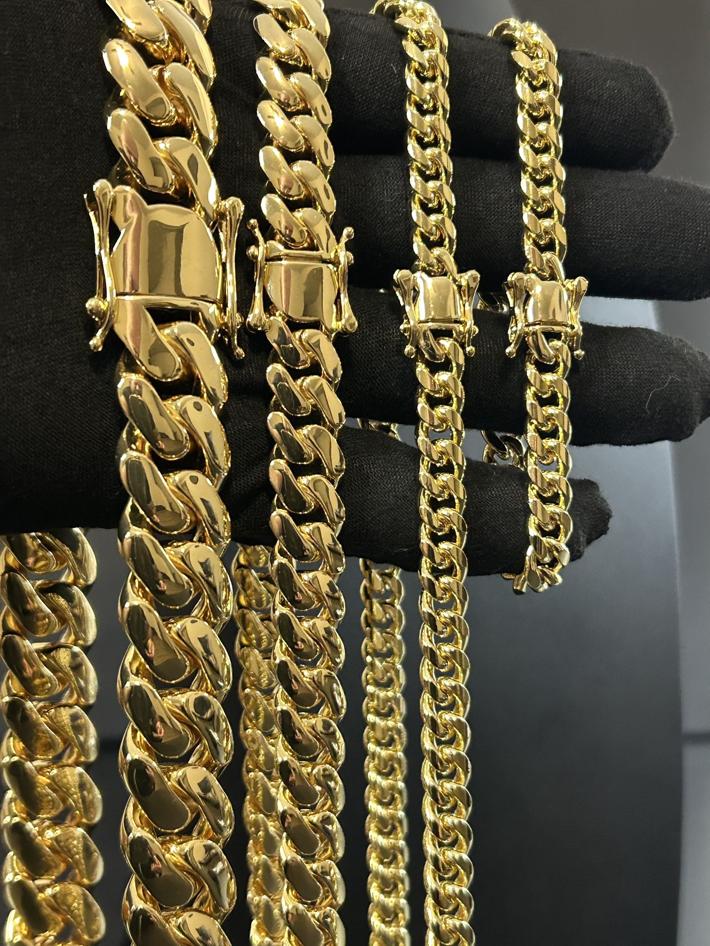 Cuban chain bracelet 18k Gold Plated