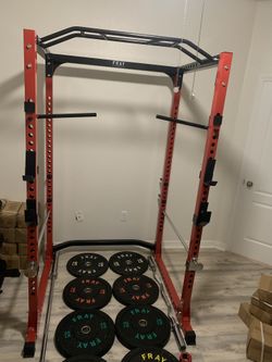 Home Gym Rack with 260 Bumper Colors Plates, Olympic Barbell, Ez Barbell and Plastic Clips