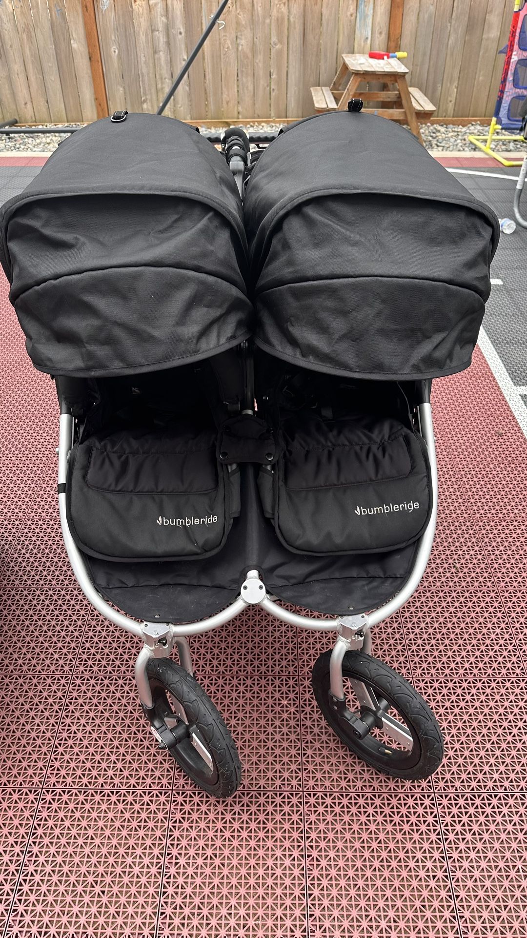 Bumbleride Indie Twin with Bassinet,  Ride On and raincover