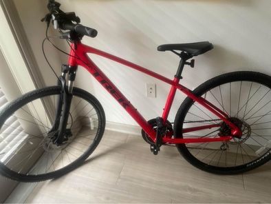Trek Dual Sport 2 Bicycle