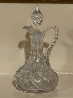 Pressed glass cruet, crystal