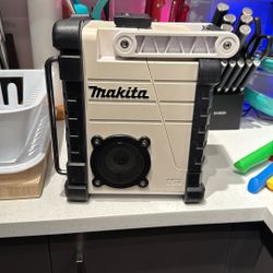 Makita LXT Job site Radio Bluetooth Wireless 