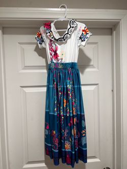 Mirabel Costume