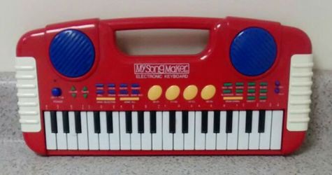 MySongMaker Electronic Keyboard