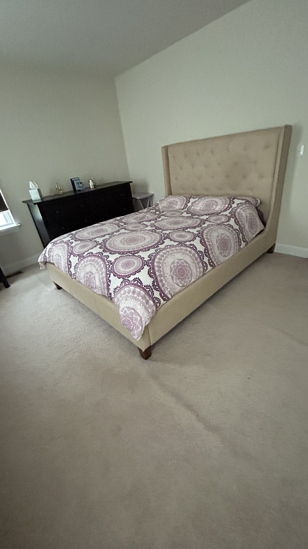 Linen  Upholstered Bedroom -Set