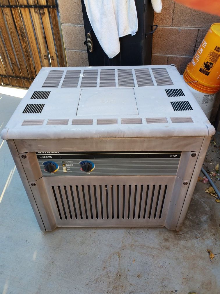 Hayward H400 400,000 but pool heater for Sale in Chandler, AZ OfferUp