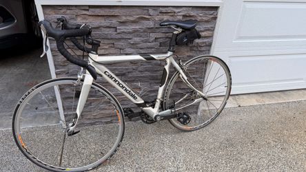 Cannondale Road Bike frame size 50