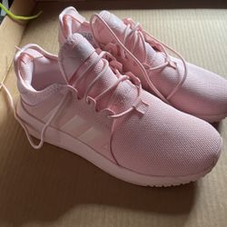 Women Adidas Size 6