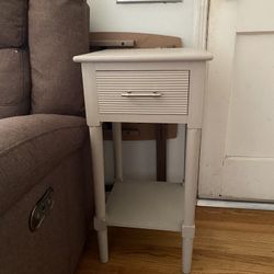 Allen And Roth End Table 