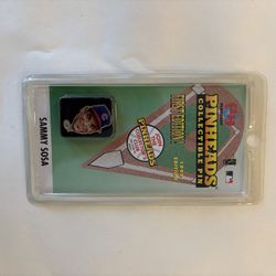 Sammy Sosa PINHEAD Collectible Pin - 1st Gen 1999