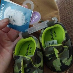 Dinosaurs Newborn Set