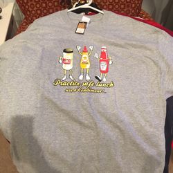 New XL Men’s Tshirt