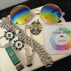 Lot Of 7 Jewelry Pieces + Etc