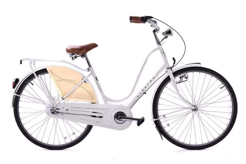 Electra Amsterdam Classic Cruiser 3 Speed White w/ Fenders