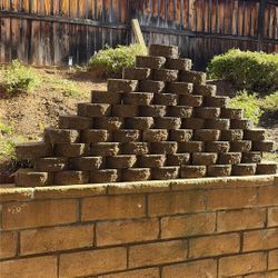 Retaining Wall Mini Bricks. 62 Total