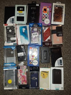 Lot of 20 mixed I phone Samsung phone cases