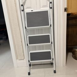 Step Ladder 3 Step Gorilla Ladder