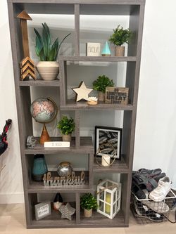 Moving Sale : Stunning Bookshelf - includes ALL