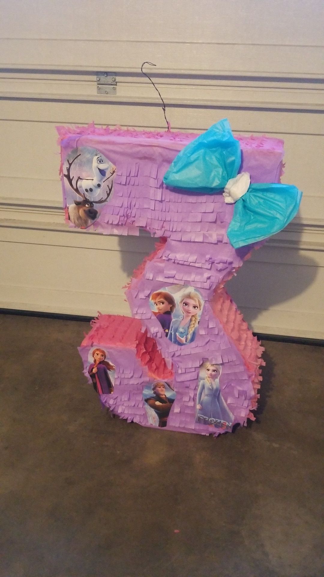 Frozen 2 #3 Piñata