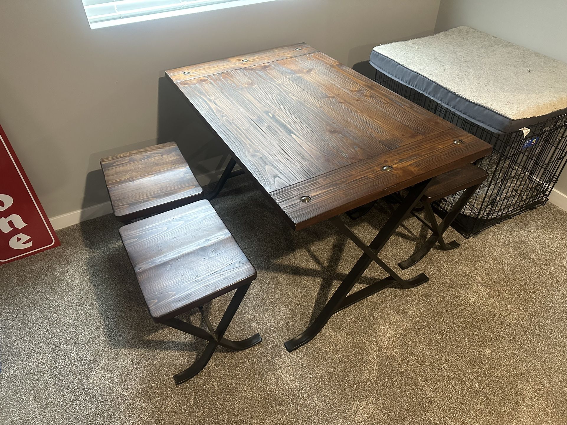 Dinning table