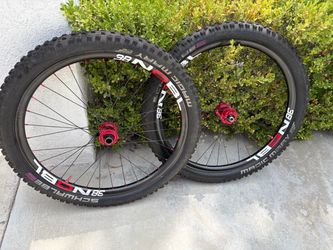 Nobl 38  Carbon Mountain bike wheels