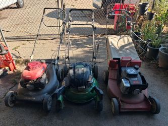 Lawnmowers, Honda, John deere and Toro.