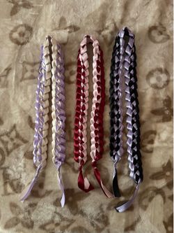 Graduation leis
