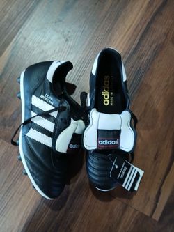 Adidas copa mundial Size 5.5 $100