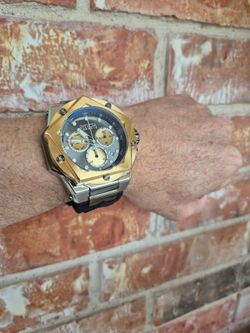 Invicta Watch Helios