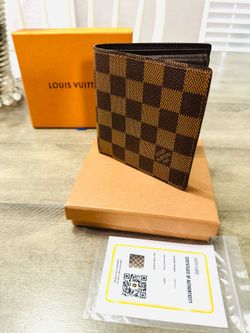 Men’s Damier Wallet