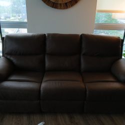 Living Room Set, 2 Lamps And Entertainment Center