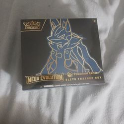Mega Evolution Pokémon Center Elite Trainer Box 