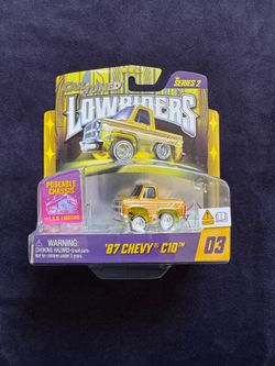 CAR TUNED LOW RIDERS SERIES 2 03 ‘87 CHEVY C10