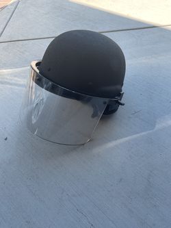 Police riot helmet size medium