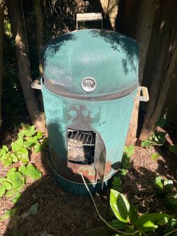 Old brinks smoker a bit rusty  But free 🆓