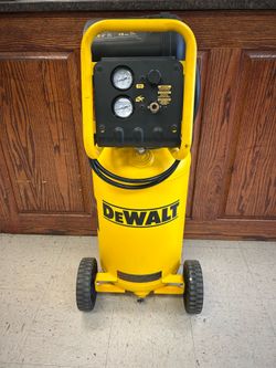 Dewalt 225 psi 15 gallon air compressor