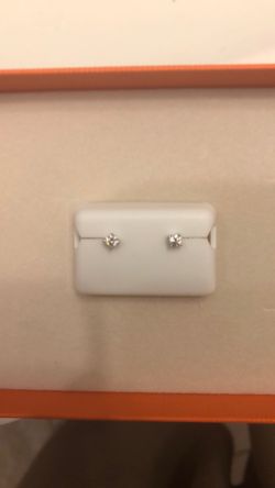 325 SILVER MOISSANITE