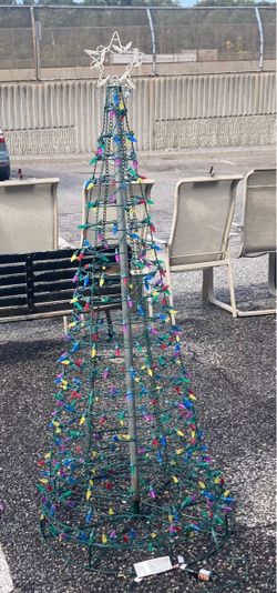 Indoor/Outdoor Christmas Tree